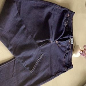 Hudson, jeans, dark wash, mid rise super skinny, SZ 31, NWOT, never worn.